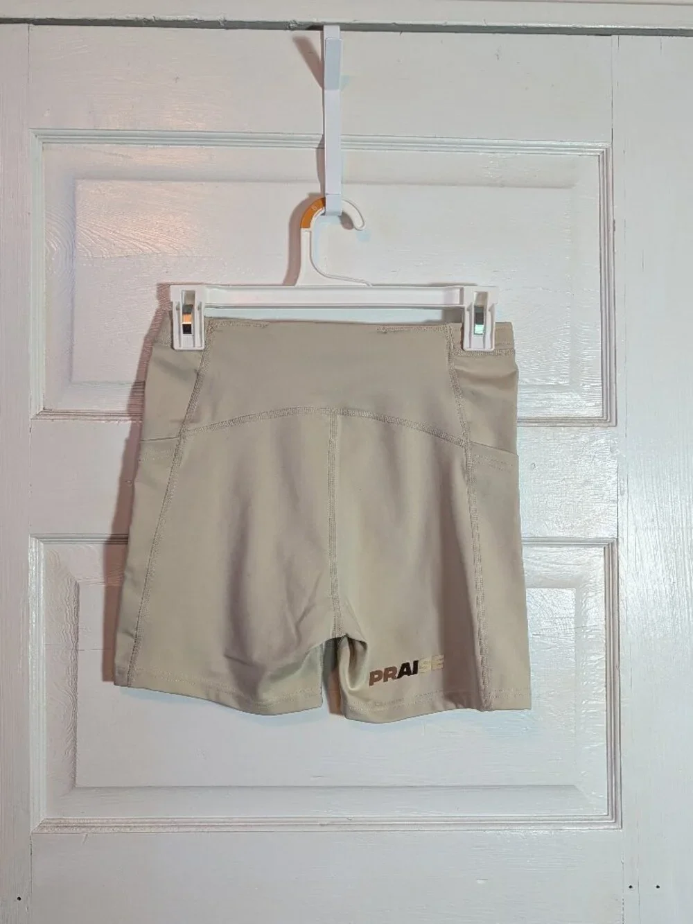 Praise Endurance Osaka Linen Bike Shorts - Picture 2 of 3